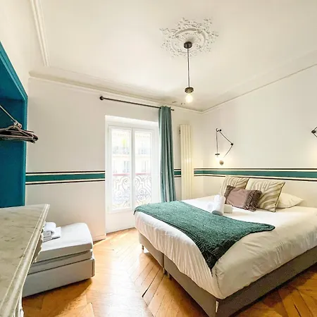 Urbanflat 99 - Beautiful 6 Bdr In The Center Of Parigi