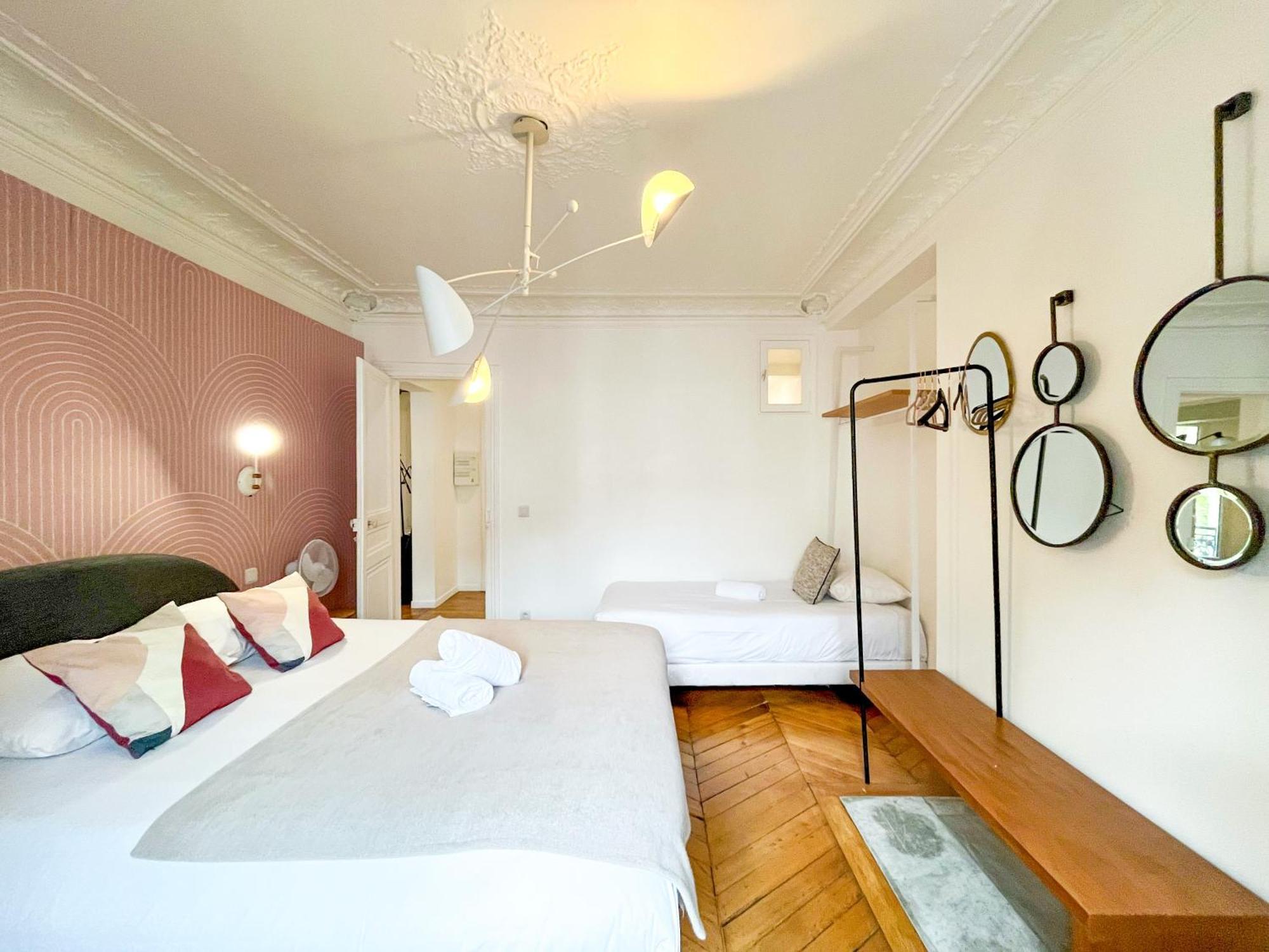 Appartamento Urbanflat 99 - Beautiful 6 Bdr In The Center Of *