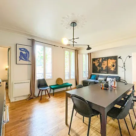Apartment Urbanflat 99 - Beautiful 6 Bdr In The Center Of Paris