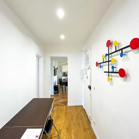 Apartment Urbanflat 99 - Beautiful 6 Bdr In The Center Of *