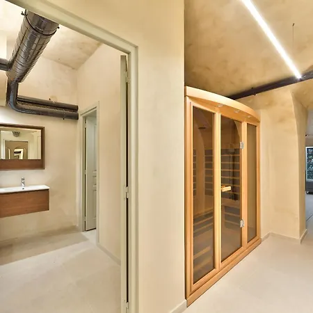 Urbanflat 99 - Beautiful 6 Bdr In The Center Of * Paris